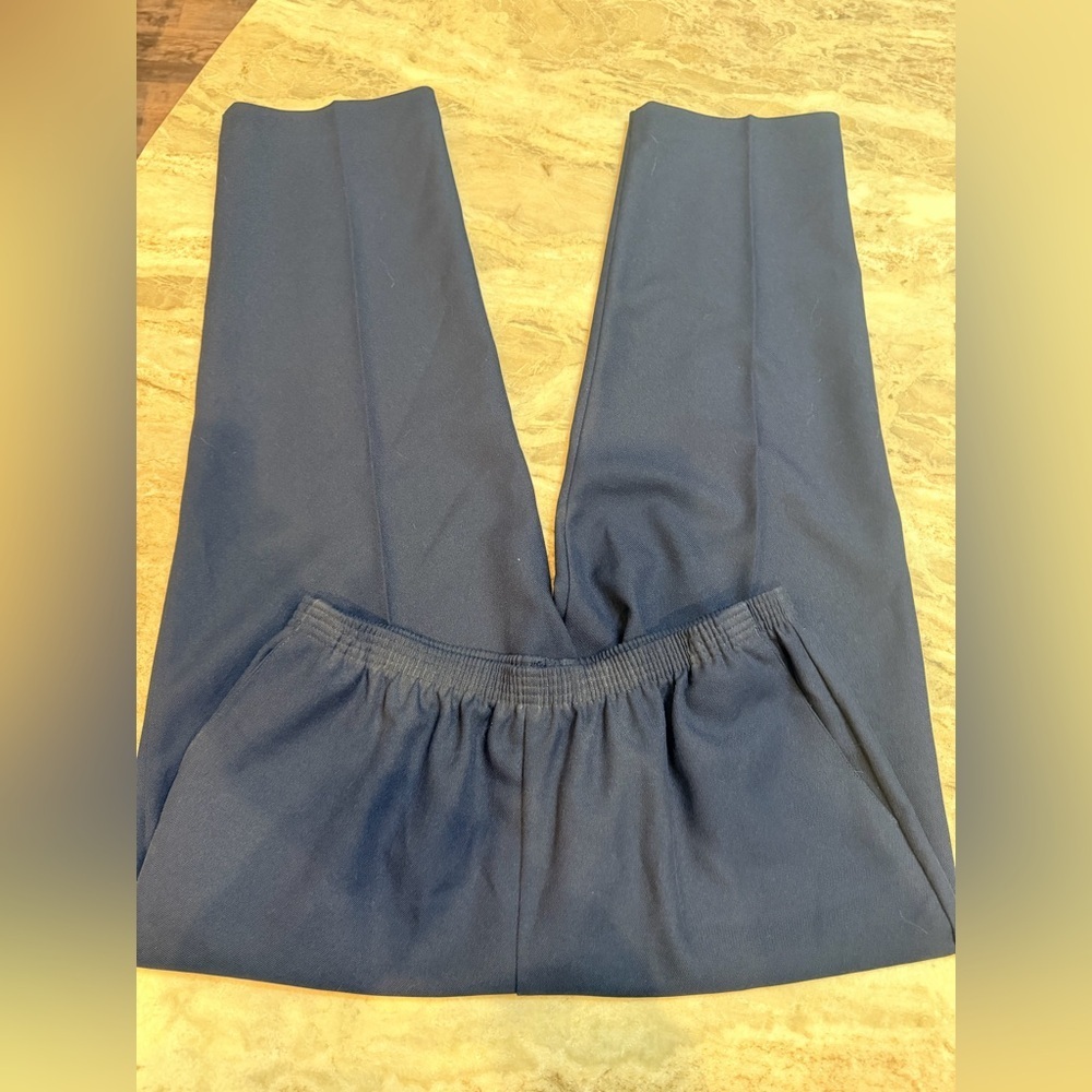 Alfred Dunner Women’s Navy Pull-On Dress Pants Size 16 Elastic Waist USA Made